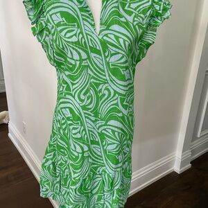 Beautiful green sparkle Liza Byrd dress. New with tags.